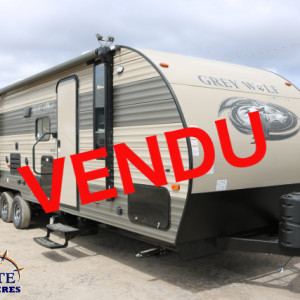Grey Wolf 27 DBS 2018 -LM COSSETTE INC. vr roulotte fifth wheel caravane rv travel trailer - cherokee wolf pup arctic wolf apex nano kodiak