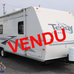Terry Dakota 726 J 2005 -LM COSSETTE INC. VR ROULOTTE fifth wheel caravane rv travel trailer - cherokee grey wolf pup apex nano kodiak alpha wolf arctic wolf