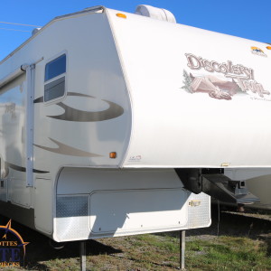 Discovery Trail 27 RL 2010 - LM Cossette inc. vr roulotte fifth wheel caravane rv travel trailer grey wolf cherokee apex wolf pup kodiak