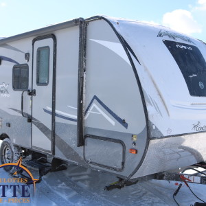 Apex Nano 191 RBS 2020- LM Cossette inc. vr roulotte fifth wheel caravane rv travel trailer - cherokee grey wolf pup kodiak aspen trail arctic wolf alpha wolf cub apex nano