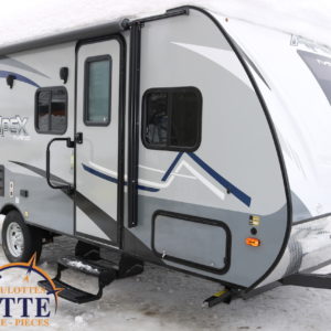 Apex Nano 193 BHS 2019 - LM Cossette inc. vr roulotte fifth wheel caravane rv travel trailer - cherokee grey wolf pup kodiak aspen trail arctic wolf alpha wolf cub apex nano