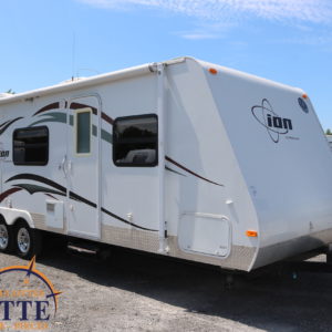 Ion 258 RB 2011 -LM Cossette inc. vr roulotte fifth wheel caravane rv travel trailer - cherokee grey wolf pup kodiak aspen trail arctic wolf alpha wolf cub apex nano-fond ancien