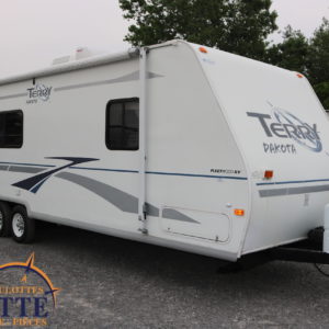 Terry Dakota 726 J 2005 -LM Cossette inc. vr roulotte fifth wheel caravane rv travel trailer - cherokee grey wolf pup kodiak aspen trail arctic wolf alpha wolf cub apex nano roulotte a vendre trois-rivières