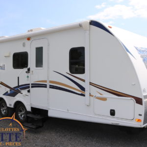 North Trail 21 FBS 2012 -LM Cossette inc. vr roulotte fifth wheel caravane rv travel trailer - cherokee grey wolf pup kodiak aspen trail arctic wolf alpha wolf cub apex nano roulotte a vendre trois-rivières