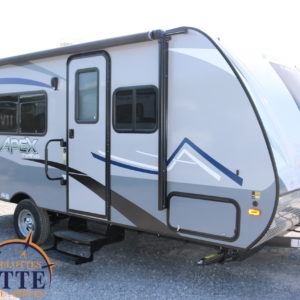 Apex Nano 187 RB 2020-LM Cossette inc. vr roulotte fifth wheel caravane rv travel trailer - cherokee grey wolf pup kodiak aspen trail arctic wolf alpha wolf cub apex nano roulotte a vendre trois-rivières