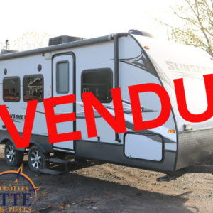 Slingshot 25 BH 2012 -LM Cossette inc. vr roulotte fifth wheel caravane rv travel trailer - cherokee grey wolf pup kodiak aspen trail arctic wolf alpha wolf cub apex nano roulotte a vendre trois-rivières