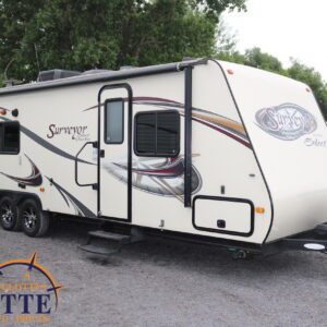 Surveyor SV264 2012 --LM Cossette inc. vr roulotte fifth wheel caravane rv travel trailer - cherokee grey wolf pup kodiak aspen trail arctic wolf alpha wolf cub apex nano roulotte a vendre trois-rivières