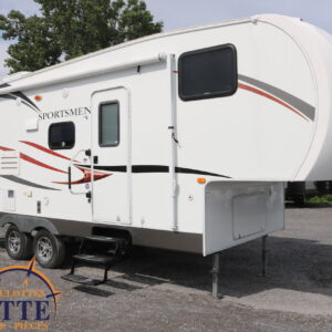 Sportsmen 245 BH 2013LM Cossette inc. vr roulotte fifth wheel caravane rv travel trailer - cherokee grey wolf pup kodiak aspen trail arctic wolf alpha wolf cub apex nano roulotte a vendre trois-rivières