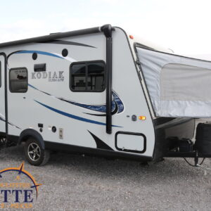 Kodiak 172 E 2018 -LM Cossette inc. vr roulotte fifth wheel caravane rv travel trailer - cherokee grey wolf pup kodiak aspen trail arctic wolf alpha wolf cub apex nano roulotte a vendre trois-rivières