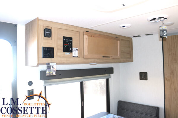 Wolf Pup 16 FQ 2024-LM Cossette inc. vr-roulotte-fifth wheel-cargo-arctic wolf -Remote-Clipper-cherokee-grey wolf-wolf pup-kodiak cub-aspen trail-dutchmen-forest river-freedom express select-coachmen-apex nano -Trois-Rivières