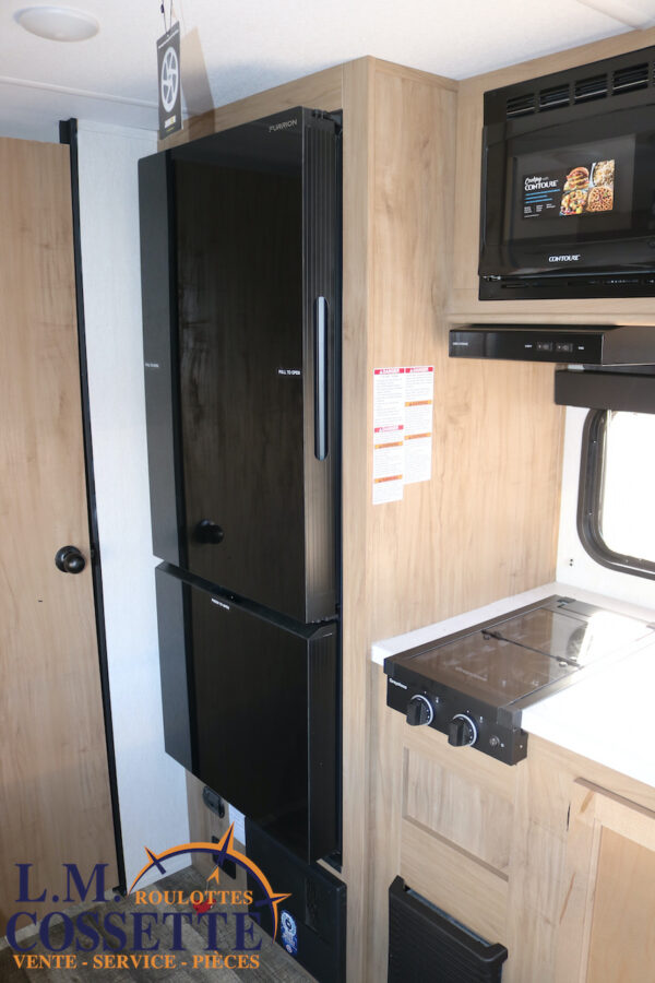 Wolf Pup 16 FQ 2024-LM Cossette inc. vr-roulotte-fifth wheel-cargo-arctic wolf -Remote-Clipper-cherokee-grey wolf-wolf pup-kodiak cub-aspen trail-dutchmen-forest river-freedom express select-coachmen-apex nano -Trois-Rivières