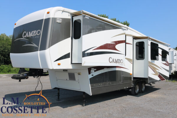 Cameo 32 SB2 2008-LM Cossette inc. vr-roulotte-fifth wheel-cargo-arctic wolf -Remote-Clipper-cherokee-grey wolf-wolf pup-kodiak cub-aspen trail-dutchmen-forest river-freedom express select-coachmen-apex nano -Trois-Rivières