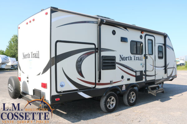 North Trail 22 RBK 2014-LM Cossette inc. vr-roulotte-fifth wheel-cargo-arctic wolf -Remote-Clipper-cherokee-grey wolf-wolf pup-kodiak cub-aspen trail-dutchmen-forest river-freedom express select-coachmen-apex nano -Trois-Rivières