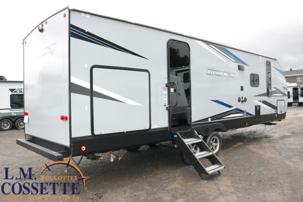 Alpha Wolf 26 RB 2022-LM Cossette inc. vr-roulotte-fifth wheel-cargo-arctic wolf -Remote-Clipper-cherokee-grey wolf-wolf pup-kodiak cub-aspen trail-dutchmen-forest river-freedom express select-coachmen-apex nano -Trois-Rivières