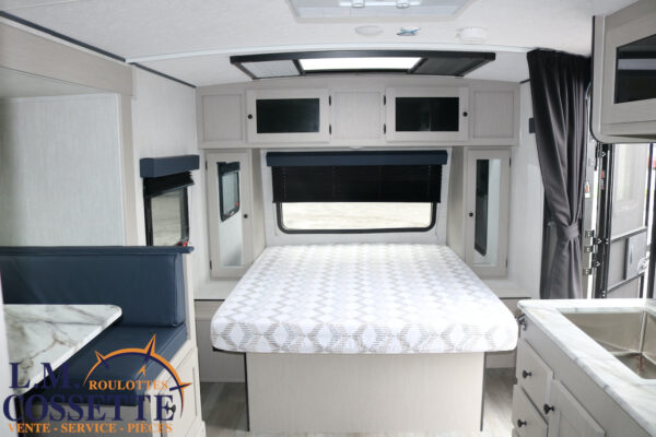 Apex Nano 203 RBK 2025-LM Cossette inc. vr-roulotte-fifth wheel-cargo-arctic wolf -Remote-Clipper-cherokee-grey wolf-wolf pup-kodiak cub-aspen trail-dutchmen-forest river-freedom express select-coachmen-apex nano -Trois-Rivières