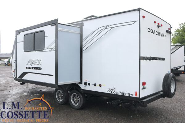 Apex 215 RBK 2025-LM Cossette inc. vr-roulotte-fifth wheel-cargo-arctic wolf -Remote-Clipper-cherokee-grey wolf-wolf pup-kodiak cub-aspen trail-dutchmen-forest river-freedom express select-coachmen-apex nano -Trois-Rivières