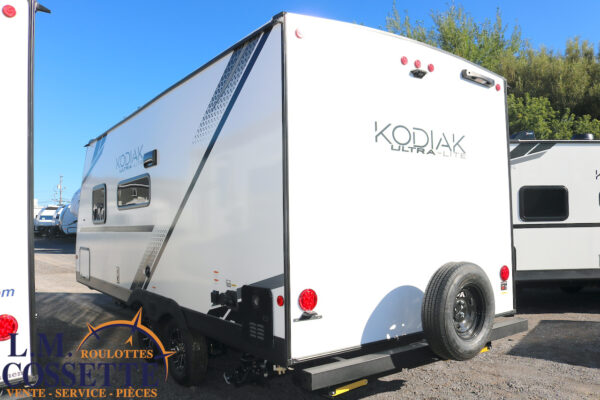 Kodiak 201 QB 2025-LM Cossette inc. vr-roulotte-fifth wheel-cargo-arctic wolf -Remote-Clipper-cherokee-grey wolf-wolf pup-kodiak cub-aspen trail-dutchmen-forest river-freedom express select-coachmen-apex nano -Trois-Rivières