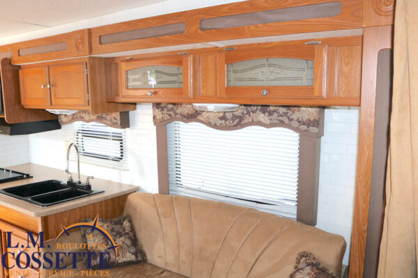 Dutchmen 25 CGS 2008-LM Cossette inc. vr-roulotte-fifth wheel-cargo-arctic wolf -Remote-Clipper-cherokee-grey wolf-wolf pup-kodiak cub-aspen trail-dutchmen-forest river-freedom express select-coachmen-apex nano -Trois-Rivières