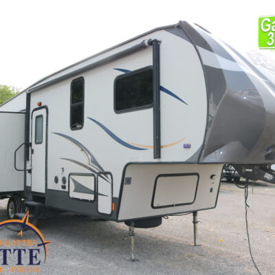 Prowler P289 2014-LM Cossette inc. vr-roulotte-fifth wheel-cargo-arctic wolf -Remote-Clipper-cherokee-grey wolf-wolf pup-kodiak cub-aspen trail-dutchmen-forest river-freedom express select-coachmen-apex nano -Trois-Rivières