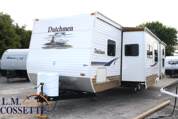 Dutchmen 30 S 2006 --LM Cossette inc. vr-roulotte-fifth wheel-cargo-arctic wolf -Remote-Clipper-cherokee-grey wolf-wolf pup-kodiak cub-aspen trail-dutchmen-forest river-freedom express select-coachmen-apex nano -Trois-Rivières