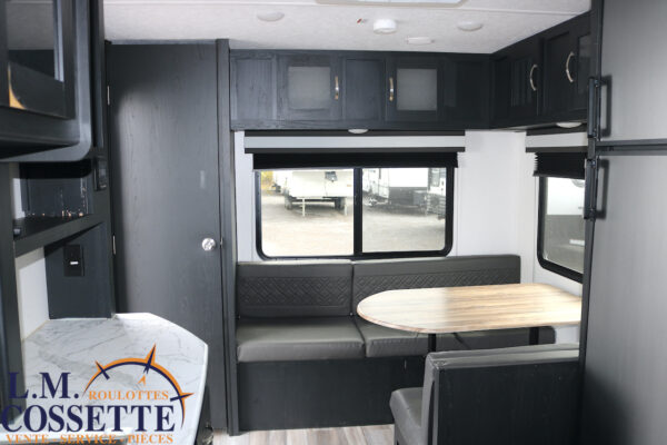 Freedom Express 20 SE 2023-LM Cossette inc. vr-roulotte-fifth wheel-cargo-arctic wolf -Remote-Clipper-cherokee-grey wolf-wolf pup-kodiak cub-aspen trail-dutchmen-forest river-freedom express select-coachmen-apex nano -Trois-Rivières