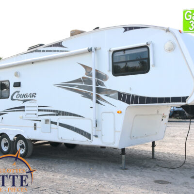 Cougar 276 RLS 2008-LM Cossette inc. vr-roulotte-fifth wheel-cargo-arctic wolf -Remote-Clipper-cherokee-grey wolf-wolf pup-kodiak cub-aspen trail-dutchmen-forest river-freedom express select-coachmen-apex nano -Trois-Rivières