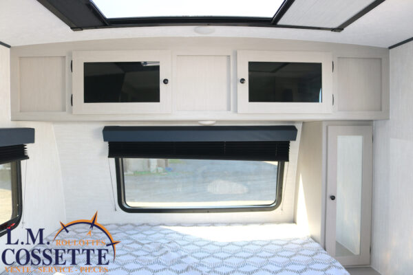 Apex Nano 186 BH 2025-LM Cossette inc. vr-roulotte-fifth wheel-cargo-arctic wolf -Remote-Clipper-cherokee-grey wolf-wolf pup-kodiak cub-aspen trail-dutchmen-forest river-freedom express select-coachmen-apex nano -Trois-Rivières