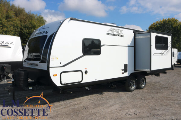 Apex Nano 221 RLS 2025-LM Cossette inc. vr-roulotte-fifth wheel-cargo-arctic wolf -Remote-Clipper-cherokee-grey wolf-wolf pup-kodiak cub-aspen trail-dutchmen-forest river-freedom express select-coachmen-apex nano -Trois-Rivières