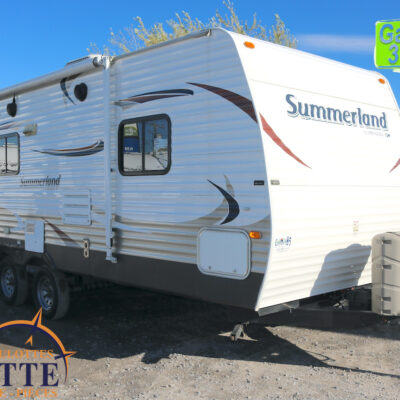 Summerland 2100 RB 2013-LM Cossette inc. vr-roulotte-fifth wheel-cargo-arctic wolf -Remote-Clipper-cherokee-grey wolf-wolf pup-kodiak cub-aspen trail-dutchmen-forest river-freedom express select-coachmen-apex nano -Trois-Rivières