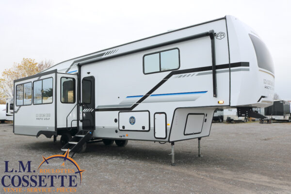 Arctic Wolf 3250 Suite 2025-LM Cossette inc. vr-roulotte-fifth wheel-cargo-arctic wolf -Remote-Clipper-cherokee-grey wolf-wolf pup-kodiak cub-aspen trail-dutchmen-forest river-freedom express select-coachmen-apex nano -Trois-Rivières