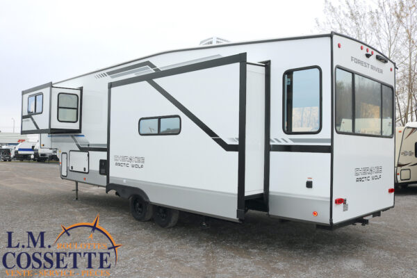 Arctic Wolf 3250 Suite 2025-LM Cossette inc. vr-roulotte-fifth wheel-cargo-arctic wolf -Remote-Clipper-cherokee-grey wolf-wolf pup-kodiak cub-aspen trail-dutchmen-forest river-freedom express select-coachmen-apex nano -Trois-Rivières