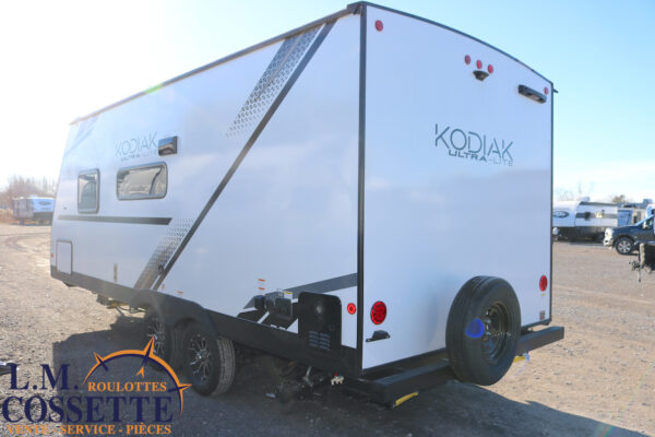 Kodiak 201 QB 2025-LM Cossette inc. vr-roulotte-fifth wheel-cargo-arctic wolf -Remote-Clipper-cherokee-grey wolf-wolf pup-kodiak cub-aspen trail-dutchmen-forest river-freedom express select-coachmen-apex nano -Trois-Rivières