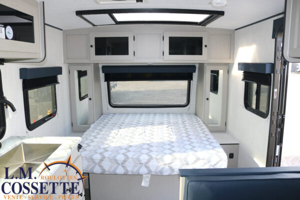 Apex Nano 187 RB 2025-LM Cossette inc. vr-roulotte-fifth wheel-cargo-arctic wolf -Remote-Clipper-cherokee-grey wolf-wolf pup-kodiak cub-aspen trail-dutchmen-forest river-freedom express select-coachmen-apex nano -Trois-Rivières