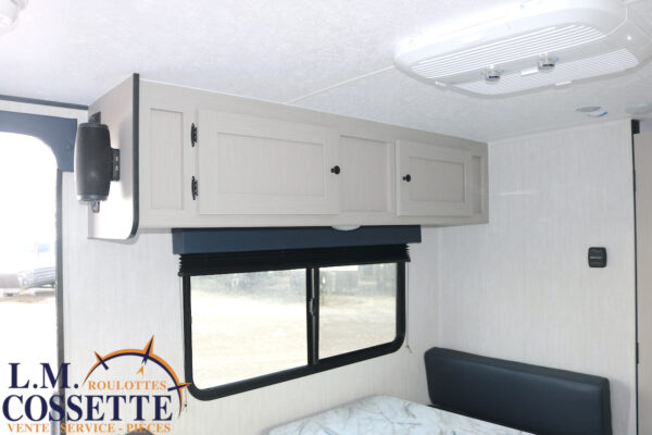 Apex Nano 187 RB 2025-LM Cossette inc. vr-roulotte-fifth wheel-cargo-arctic wolf -Remote-Clipper-cherokee-grey wolf-wolf pup-kodiak cub-aspen trail-dutchmen-forest river-freedom express select-coachmen-apex nano -Trois-Rivières