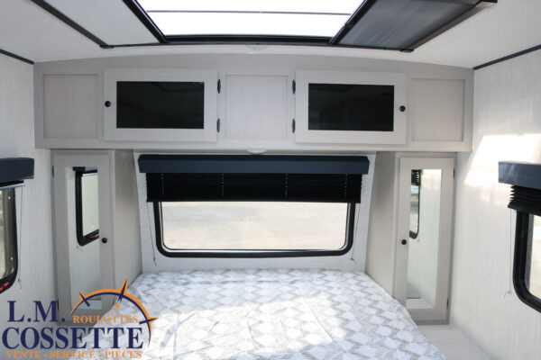 Apex Nano 190 RBS 2025-LM Cossette inc. vr-roulotte-fifth wheel-cargo-arctic wolf -Remote-Clipper-cherokee-grey wolf-wolf pup-kodiak cub-aspen trail-dutchmen-forest river-freedom express select-coachmen-apex nano -Trois-Rivières