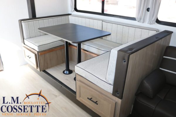 Grey Wolf 29 TE 2025-LM Cossette inc. vr-roulotte-fifth wheel-cargo-arctic wolf -Remote-Clipper-cherokee-grey wolf-wolf pup-kodiak cub-aspen trail-dutchmen-forest river-freedom express select-coachmen-apex nano -Trois-Rivières