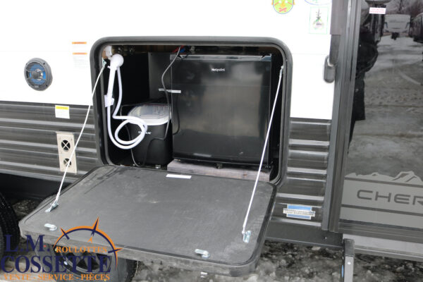 Grey Wolf 23 DBH 2025-LM Cossette inc. vr-roulotte-fifth wheel-cargo-arctic wolf -Remote-Clipper-cherokee-grey wolf-wolf pup-kodiak cub-aspen trail-dutchmen-forest river-freedom express select-coachmen-apex nano -Trois-Rivières