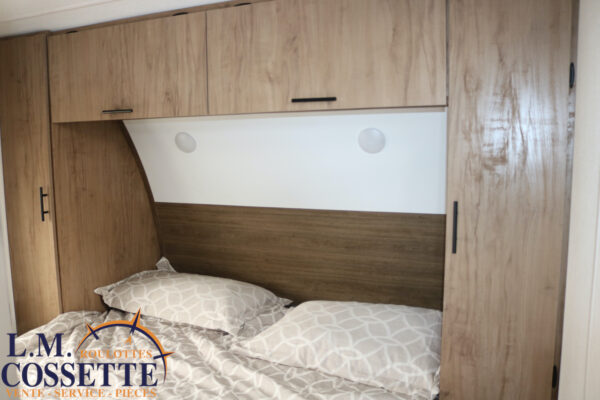 Grey Wolf 23 DBH 2025-LM Cossette inc. vr-roulotte-fifth wheel-cargo-arctic wolf -Remote-Clipper-cherokee-grey wolf-wolf pup-kodiak cub-aspen trail-dutchmen-forest river-freedom express select-coachmen-apex nano -Trois-Rivières