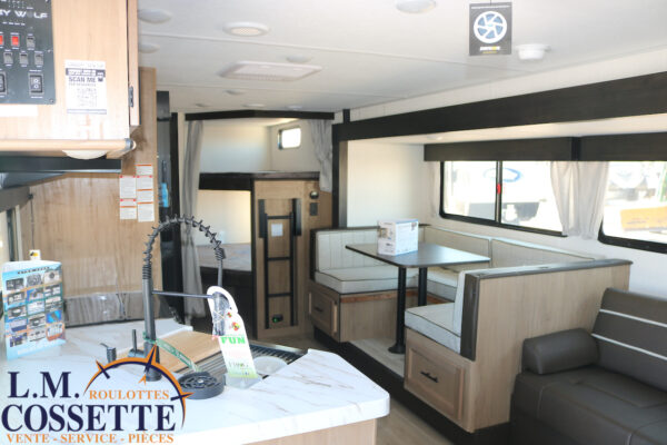 Grey Wolf 26 DBH 2025-LM Cossette inc. vr-roulotte-fifth wheel-cargo-arctic wolf -Remote-Clipper-cherokee-grey wolf-wolf pup-kodiak cub-aspen trail-dutchmen-forest river-freedom express select-coachmen-apex nano -Trois-Rivières