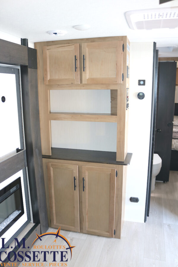 Grey Wolf 26 SS 2025-LM Cossette inc. vr-roulotte-fifth wheel-cargo-arctic wolf -Remote-Clipper-cherokee-grey wolf-wolf pup-kodiak cub-aspen trail-dutchmen-forest river-freedom express select-coachmen-apex nano -Trois-Rivières
