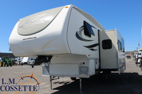 Zinger 25 BH 2014-LM Cossette inc. vr-roulotte-fifth wheel-cargo-arctic wolf -Remote-Clipper-cherokee-grey wolf-wolf pup-kodiak cub-aspen trail-dutchmen-forest river-freedom express select-coachmen-apex nano -Trois-Rivières