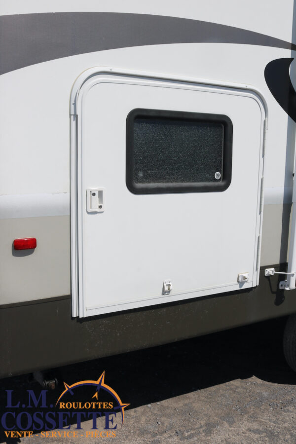 Zinger 25 BH 2014-LM Cossette inc. vr-roulotte-fifth wheel-cargo-arctic wolf -Remote-Clipper-cherokee-grey wolf-wolf pup-kodiak cub-aspen trail-dutchmen-forest river-freedom express select-coachmen-apex nano -Trois-Rivières