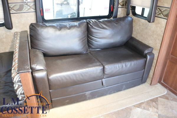 Zinger 25 BH 2014-LM Cossette inc. vr-roulotte-fifth wheel-cargo-arctic wolf -Remote-Clipper-cherokee-grey wolf-wolf pup-kodiak cub-aspen trail-dutchmen-forest river-freedom express select-coachmen-apex nano -Trois-Rivières