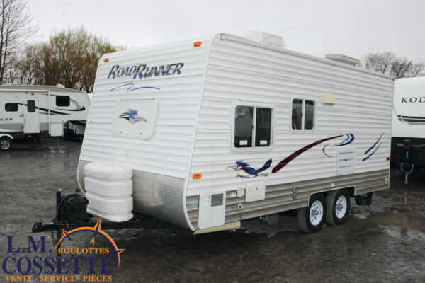 Roadrunner 180 2005-LM Cossette inc. vr-roulotte-fifth wheel-cargo-arctic wolf -Remote-Clipper-cherokee-grey wolf-wolf pup-kodiak cub-aspen trail-dutchmen-forest river-freedom express select-coachmen-apex nano -Trois-Rivières