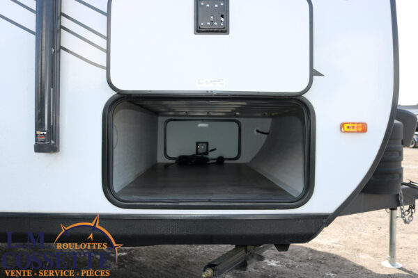 Apex 215 RBK 2025-LM Cossette inc. vr-roulotte-fifth wheel-cargo-arctic wolf -Remote-Clipper-cherokee-grey wolf-wolf pup-kodiak cub-aspen trail-dutchmen-forest river-freedom express select-coachmen-apex nano -Trois-Rivières