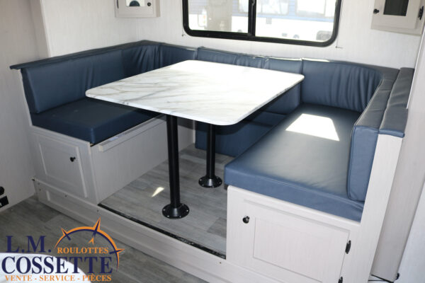 Apex 215 RBK 2025-LM Cossette inc. vr-roulotte-fifth wheel-cargo-arctic wolf -Remote-Clipper-cherokee-grey wolf-wolf pup-kodiak cub-aspen trail-dutchmen-forest river-freedom express select-coachmen-apex nano -Trois-Rivières