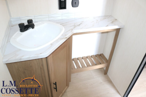 Grey Wolf 26 LK 2025-LM Cossette inc. vr-roulotte-fifth wheel-cargo-arctic wolf -Remote-Clipper-cherokee-grey wolf-wolf pup-kodiak cub-aspen trail-dutchmen-forest river-freedom express select-coachmen-apex nano -Trois-Rivières