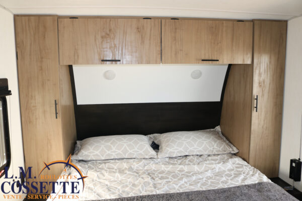 Grey Wolf 26 LK 2025-LM Cossette inc. vr-roulotte-fifth wheel-cargo-arctic wolf -Remote-Clipper-cherokee-grey wolf-wolf pup-kodiak cub-aspen trail-dutchmen-forest river-freedom express select-coachmen-apex nano -Trois-Rivières