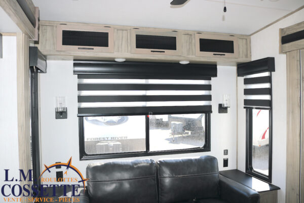 Arctic Wolf 298 LB 2021-LM Cossette inc. vr-roulotte-fifth wheel-cargo-arctic wolf -Remote-Clipper-cherokee-grey wolf-wolf pup-kodiak cub-aspen trail-dutchmen-forest river-freedom express select-coachmen-apex nano -Trois-Rivières