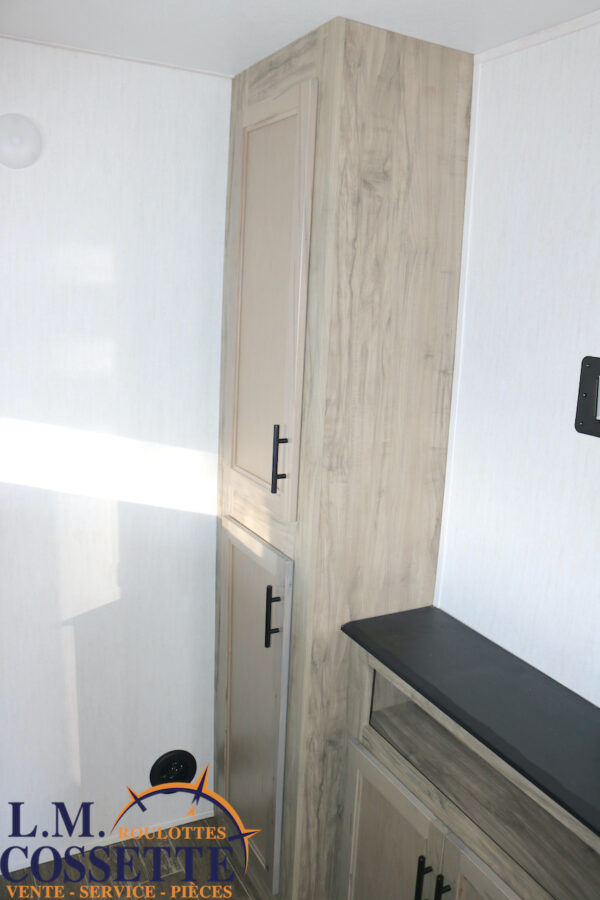 Arctic Wolf 298 LB 2021-LM Cossette inc. vr-roulotte-fifth wheel-cargo-arctic wolf -Remote-Clipper-cherokee-grey wolf-wolf pup-kodiak cub-aspen trail-dutchmen-forest river-freedom express select-coachmen-apex nano -Trois-Rivières